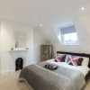 Отель JOIVY Dazzling 2BR flat near by East Putney station, фото 5