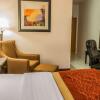 Отель Comfort Inn & Suites, фото 8