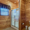Отель Mountain View Lodge 8 Bedroom Home with Hot Tub, фото 21