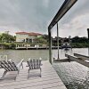 Отель Immaculate Canal W/ Pool, Dock & Game Lounge 4 Bedroom Home, фото 21