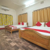 Отель OYO 15721 Simrat Hotel, фото 6
