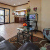 Отель Days Inn by Wyndham Navasota, фото 30