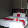 Отель RedDoorz near Silampari Airport Lubuk Linggau, фото 3