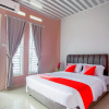Отель OYO 3073 Twin House Syariah, фото 5