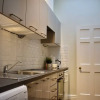 Отель Newly Refurbished 2 Bedroom Townhouse in Dublin 4, фото 2