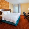 Отель Fairfield Inn & Suites by Marriott Houston Hobby Airport., фото 2