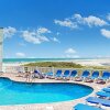 Отель Sands Beach Club by Capital Vacations, фото 17