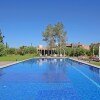 Отель Superb Estate Private Pool, Tennis Court, Sauna, Hammam - by Feelluxuryhlidays, фото 16