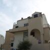 Отель Apartments Issa, фото 1