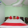 Отель OYO 27612 Maitri Holiday Home, фото 12