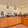 Отель Americas Best Value Inn & Suites El Monte, фото 23