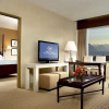 Отель Sheraton Vancouver Guildford Hotel, фото 7