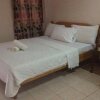 Отель Rodellos Bed & Breakfast в Паранаке