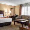 Отель Comfort Inn & Suites Watertown - 1000 Islands, фото 4