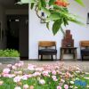 Отель Dali Ancient Town Meishan Guesthouse, фото 5