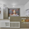 Отель OYO 82070 Rudra Guest House, фото 4
