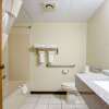 Отель Econo Lodge Inn & Suites, фото 6