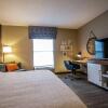Отель Hampton Inn South Kingstown - Newport Area, фото 4