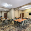 Отель Comfort Suites Near Texas State University, фото 12