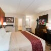 Отель Red Roof Inn PLUS+ St Louis - Forest Park/ Hampton Ave, фото 17