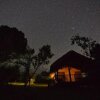Отель Mara Siria Tented Camp & Cottages в Мара Рианта