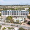Отель Sanders Florida - Sublime 1-bdr Apt w Sea View, фото 1