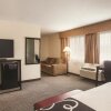 Отель La Quinta Inn by Wyndham Las Vegas Nellis, фото 14