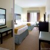 Отель Holiday Inn Express Hotel & Suites Victoria, an IHG Hotel, фото 7