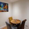 Отель Garland Stylish Apartment 2 In Greater London в Лондоне