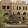 Отель Shangri-La Hotel Apartments Qaryat Al Beri в Абу-Даби