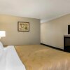 Отель Comfort Suites Vacaville-Napa Valley Area, фото 49