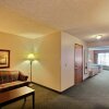 Отель Holiday Inn Express Hotel & Suites Oshkosh-Sr 41, фото 17