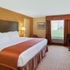 Отель Baymont Inn & Suites Charlotte-Airport Coliseum в Шарлотте