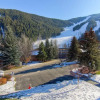 Отель Greyhawk Condominiums Warm Springs, Great Location for Bike and Ski, фото 12