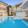 Отель Bayview Luxe Entertainer Pool World Class View, фото 18