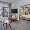 Отель DoubleTree Suites by Hilton Hotel Sacramento - Rancho Cordova, фото 8