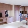 Отель Spacious Apartment @ Mangga Dua Residence near ITC Mall, фото 6