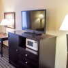 Отель Quality Inn & Suites Big Rapids, фото 29