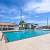 Отель Galveston Getaway w/ Hot Tub: Near Beach!, фото 21