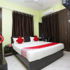 Отель OYO Flagship 22740 Near Anisabad Golambar, фото 4