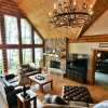 Отель Lumberjack Lodge 5 Bedroom Home by RedAwning, фото 29