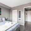 Отель Bright Cozy 1BR Apt w Netflix - Near Downtown, фото 4