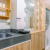 Отель Simply And Homey Studio Transpark Cibubur Apartment, фото 8
