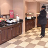 Отель Hampton Inn & Suites Alexandria, фото 13