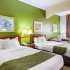 Отель Quality Inn & Suites, фото 4