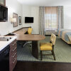 Отель Candlewood Suites Corpus Christi-Naval Base Area, an IHG Hotel, фото 21