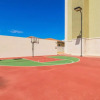 Отель Amazing 1BR 2BA Condo Great Location w Pool GYM, фото 1