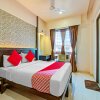 Отель OYO 73786 Srikrishna Paradise Hotel, фото 7