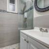Отель Cozy condo by train 15m to NYC, фото 8