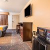 Отель Americas Best Value Inn Houston at I-45 & Loop 610, фото 15